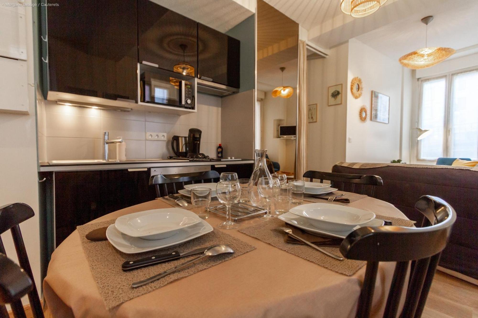 Appartement Cosy Au Coeur De La Ville, Au Calme Avec Wifi Et Linge De Maison Inclus Cauterets Exterior photo