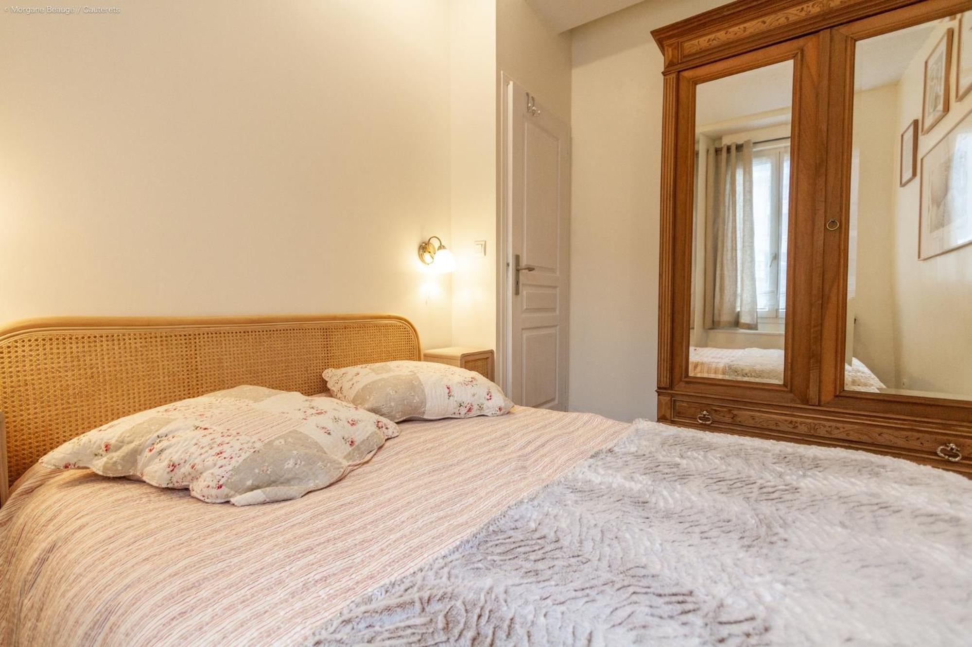 Appartement Cosy Au Coeur De La Ville, Au Calme Avec Wifi Et Linge De Maison Inclus Cauterets Exterior photo