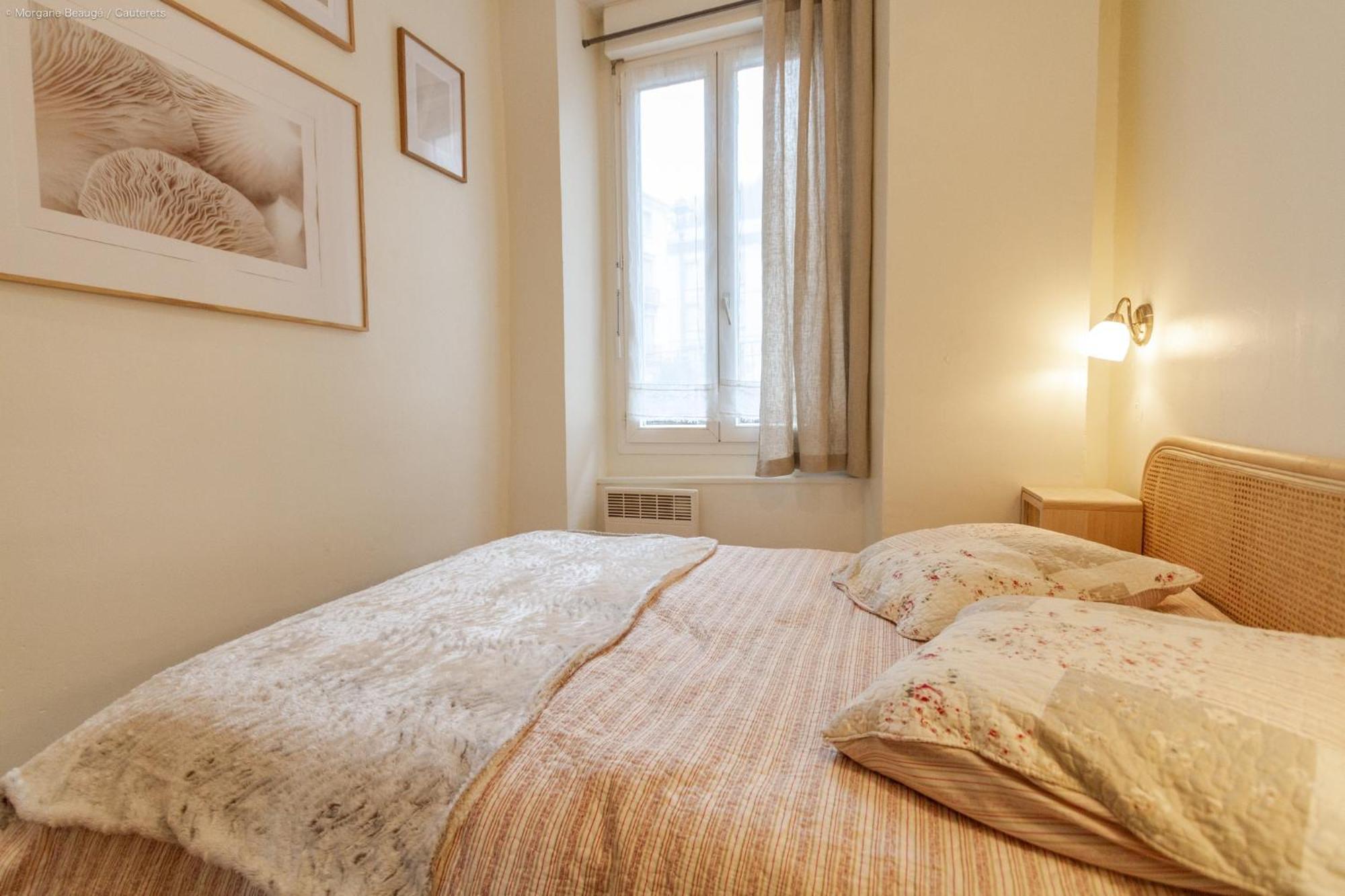 Appartement Cosy Au Coeur De La Ville, Au Calme Avec Wifi Et Linge De Maison Inclus Cauterets Exterior photo